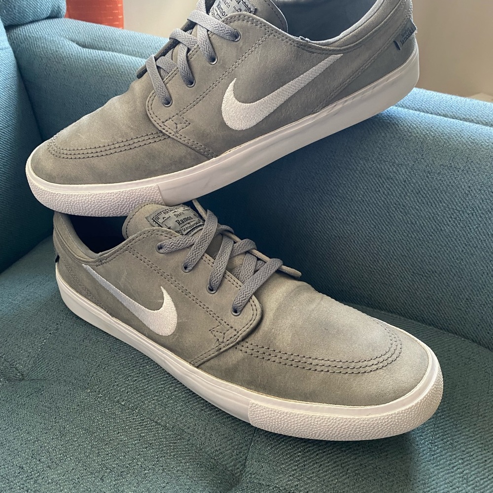 Nike